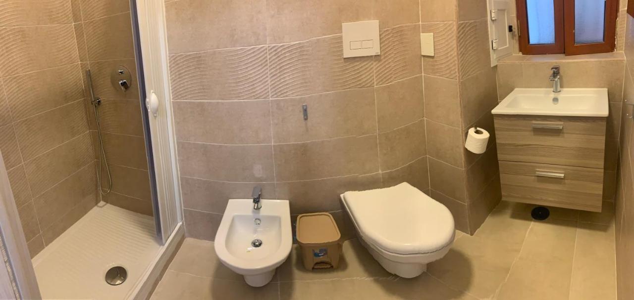 Miris Home Fast And Comfortable With Self Check In 8 Minutes Walk Near Naples Airport المظهر الخارجي الصورة