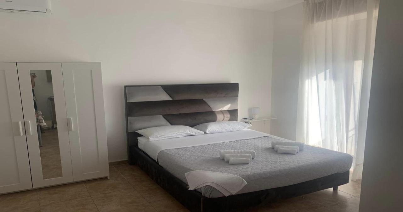 Miris Home Fast And Comfortable With Self Check In 8 Minutes Walk Near Naples Airport المظهر الخارجي الصورة