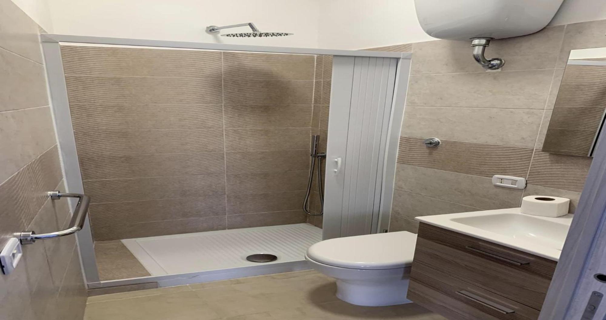 Miris Home Fast And Comfortable With Self Check In 8 Minutes Walk Near Naples Airport المظهر الخارجي الصورة